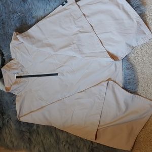 Sold- Reebok Water Resistant Woven Training Poncho